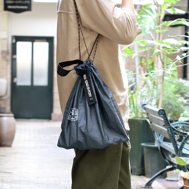 PACKABLE PARACHUTE NYLON BAG / パッカブル パラシュートナイロン