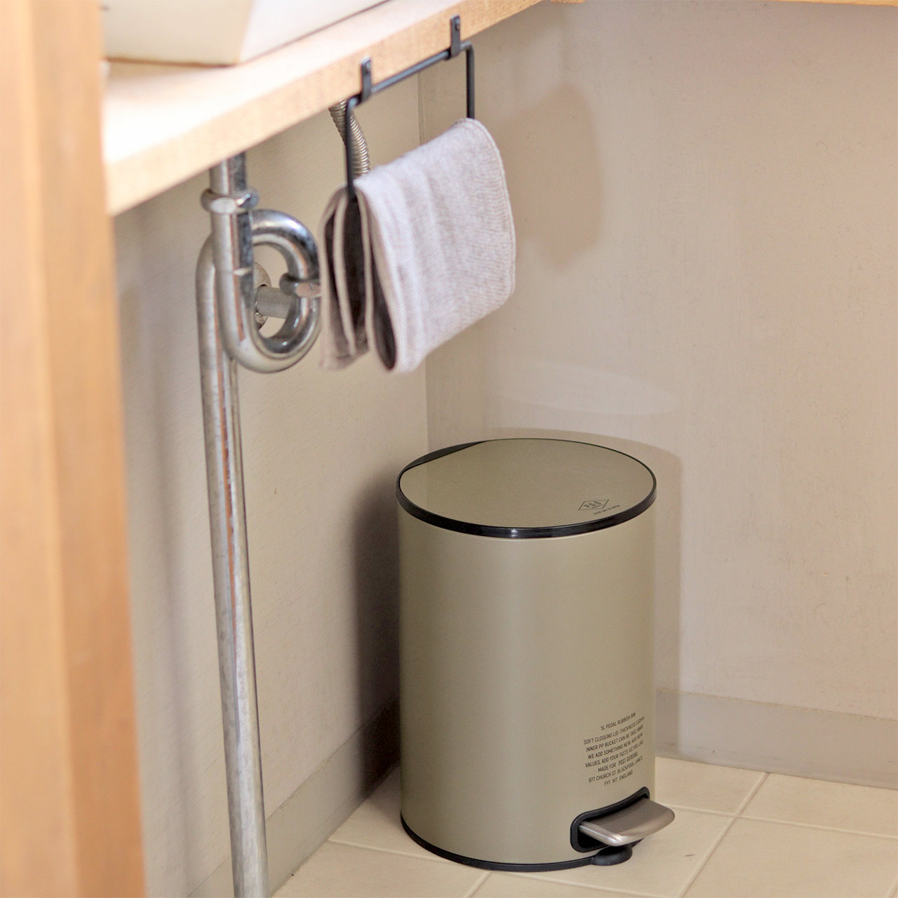 PEDAL RUBBISH BIN 5L / ペダルラビッシュビン 5リッター