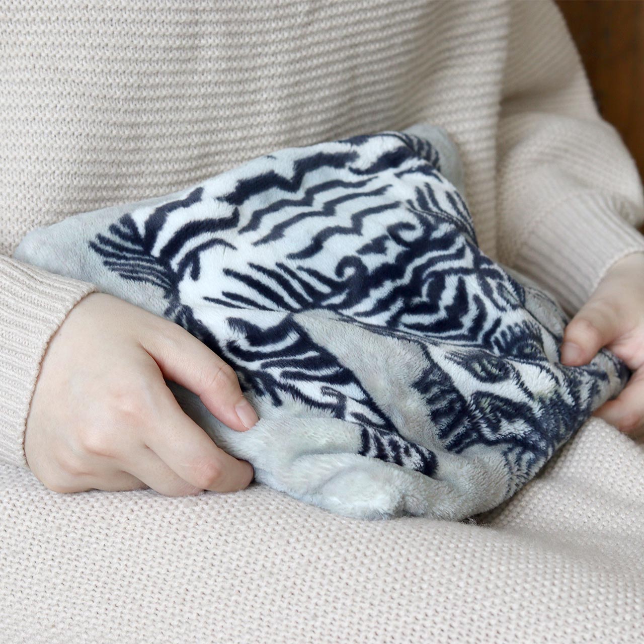 ELECTRIC HOT-WATER BAG / 電気式湯たんぽ - TIGER 【982590001