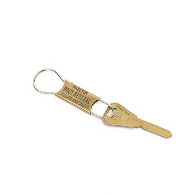 BRASS KEYHOLDER with VINTAGE KEY / ブラスキーホルダーウィズ